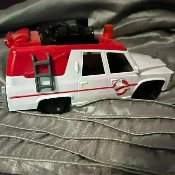 Ghostbusters car - Picture 3 of 3